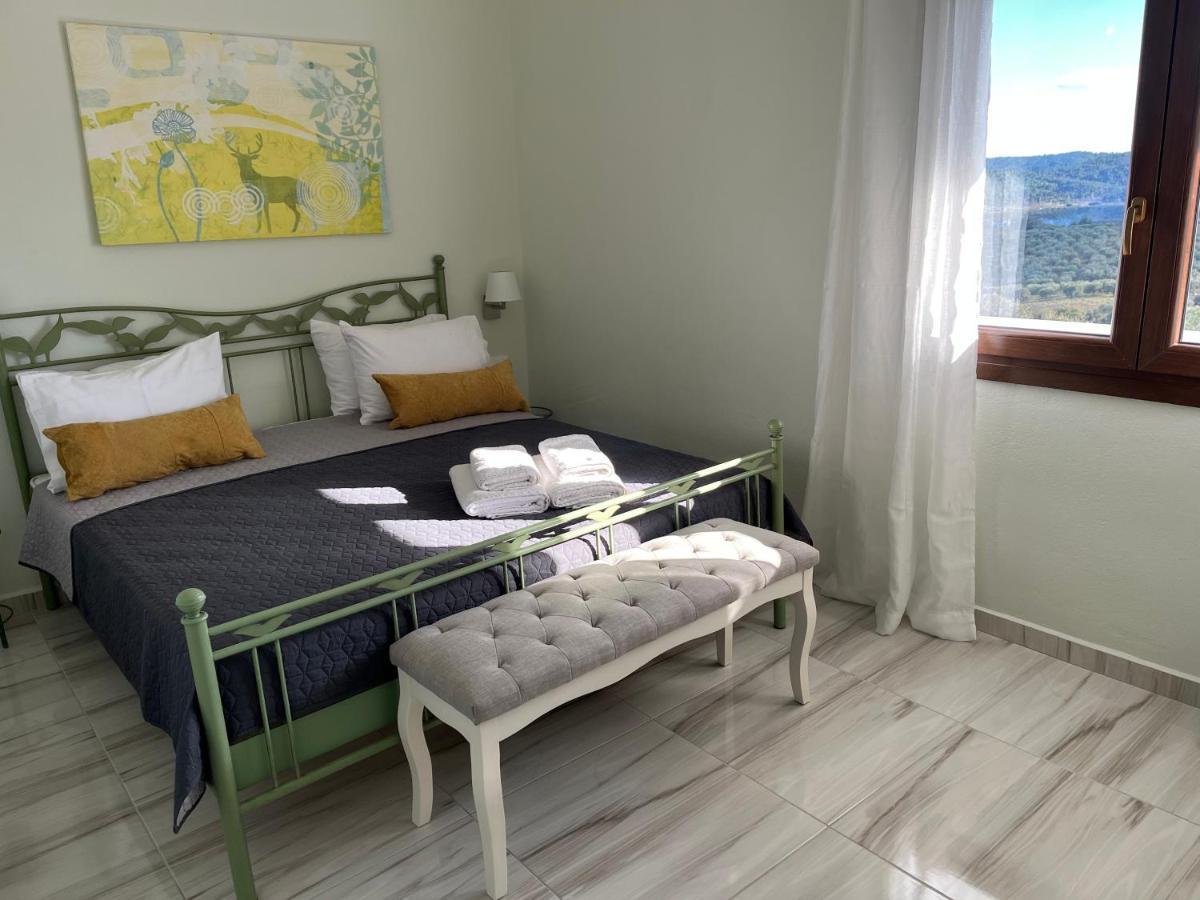 Xalonia Penthouse Appartement Agios Nikolaos  Buitenkant foto